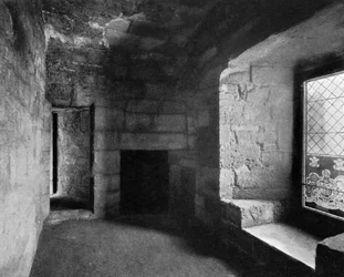 Der angebliche Geburtsort von Edward II., der große Adler-Turm von Caernarvon Castle, 1924-1926