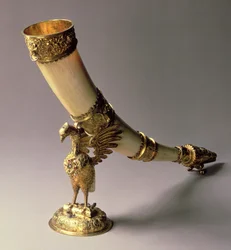 Elfenbein-Trinkhorn mit Silbervergoldung von Jacob Mores I, Hamburg, spätes 16. - frühes 17. Jahrhundert