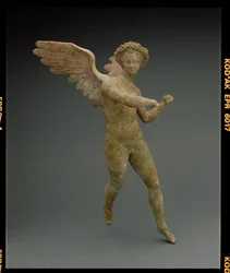 Eros im Flug, Figur hergestellt in Myrina in Kleinasien, griechisch, hellenistische Periode, um 150-100 v. Chr.