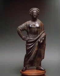 Etruskische Zivilisation: „Junge Frau“ Bronzeskulptur