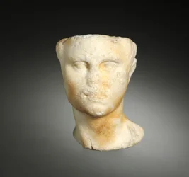Fragment: Kopf eines Mannes