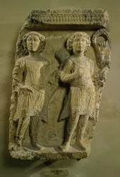 Fragment einer Basrelief-Plakette, zwei Soldaten darstellend, aus Palmyra, 2. Jahrhundert