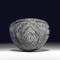 Eingravierte Schale, Kerma C-Gruppe, ca. 2050-1850 v. Chr.