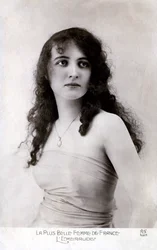 Miss Frankreich 1920 (Postkarte)