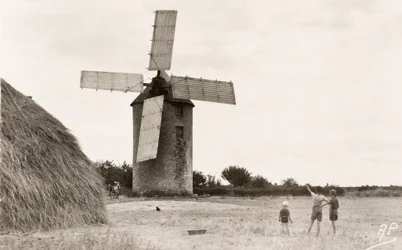 Postkarte Moulin de Kervoyal Finistere Bretagne Frankreich