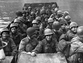 Zweiter Weltkrieg (1939-1945) - Zweiter Weltkrieg (WWII oder WW2): Boppard bei Koblenz (Deutschland), 22. März