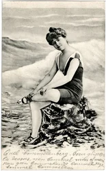 Frauen im Badeanzug, ca. Anfang 1900 (Postkarte)
