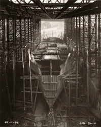 Arbeiten am Hauptdeck der 