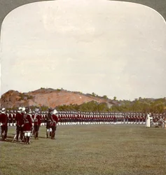 Empfang der Farben im Quadrat, Indien, um 1900