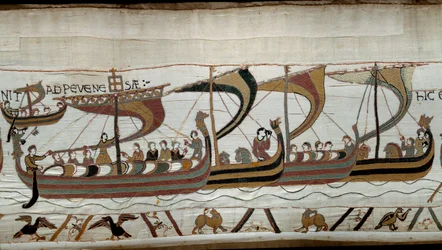 Eroberung Englands durch den normannischen Herzog Wilhelm den Eroberer (1027-1087) im Jahr 1066: Die normannische Flotte nähert sich der englischen Küste bei Pevensey (Detail)