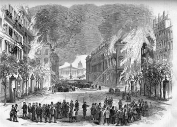 Die Pariser Kommune 1871. Feuer entzündet von den Föderierten (Kommunarden) in der Rue Royale während der blutigen Woche (22. bis 28. Mai)