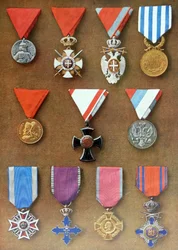 Serbische und rumänische Militärmedaillen
