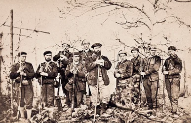 Dritter Carlistenkrieg (1872-1876): Der Santa Cruz Priester und seine Wache