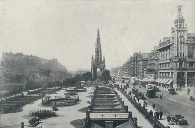 Princes Street, Edinburgh, 1910