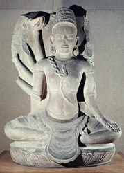 Shiva mit zehn Armen, aus dem Thap Banh It Tempel, Binh Dinh, Vietnam, 11.-12. Jahrhundert (Sandstein)