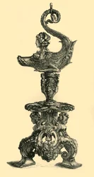 Lampe in Form eines sphinxartigen Meereswesens