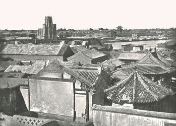Gesamtansicht der Ruinen der Kathedrale, Tien-Tsin, China, 1895