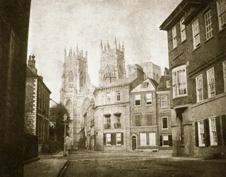 Westfront, York Minster, von Lendall Street