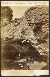 [Natural Bridge von oben, La Prêle Canyon, Wyoming]