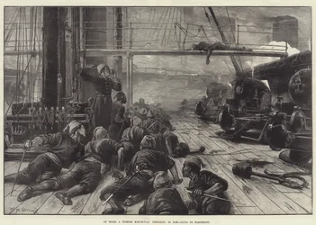 An Bord eines türkischen Kriegsschiffs, das sich auf das Rammen vorbereitet, Schießen durch Elektrizität