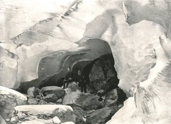 Die Rockies: Eishöhle im Großen Gletscher, Mount Sir Donald, Kanada, 1895