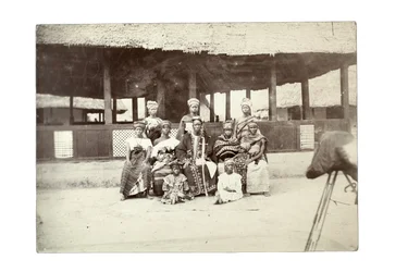 Einheimische Häuptlinge und Harem, Mendi-Land