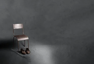 Einsamer Stuhl Alte Schuhe